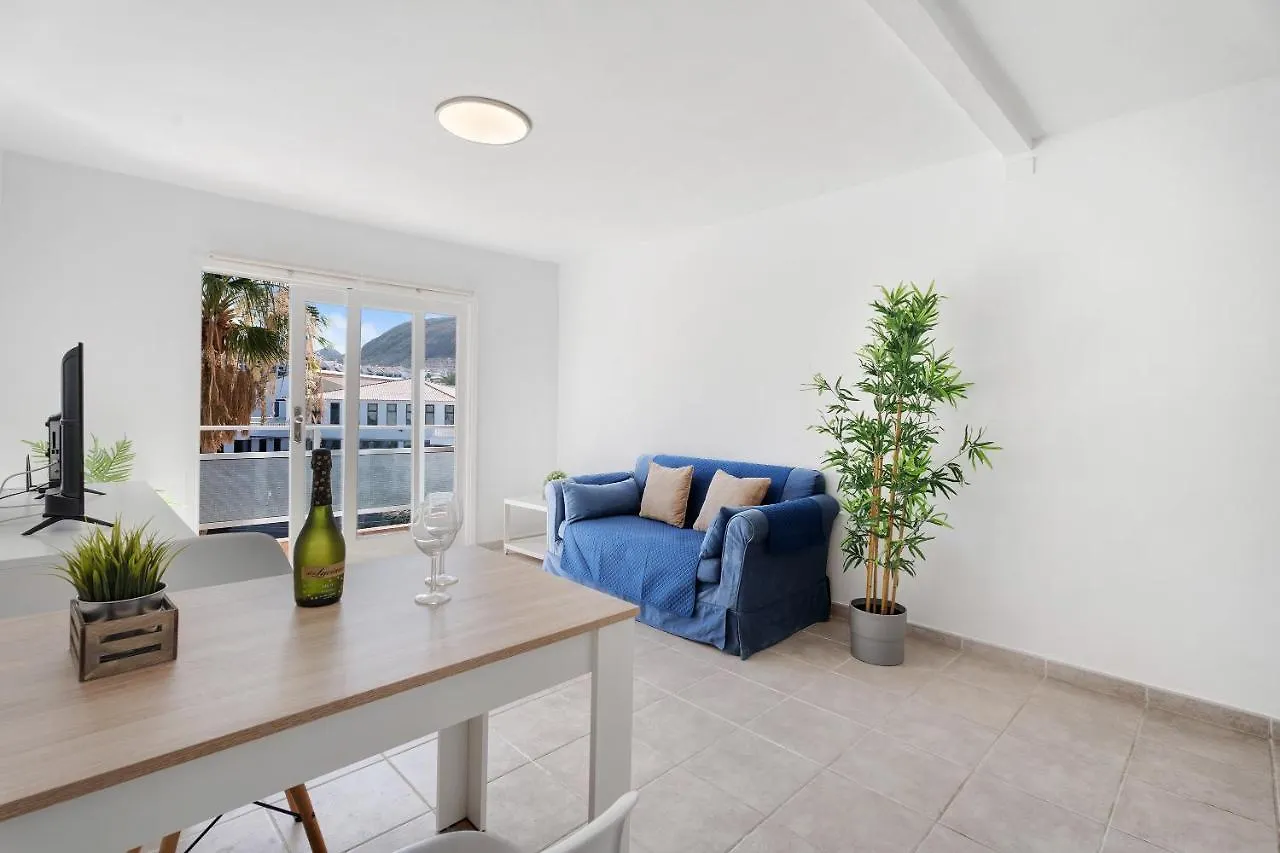 Apartment Bonito Apto Cristian Playa By Paramount Holidays Arona  Spanien
